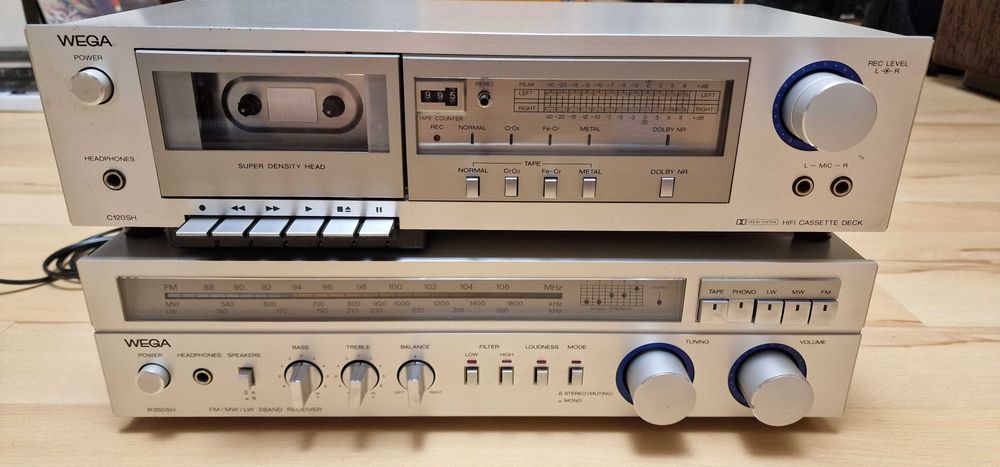 Wega  R350SH amplituner