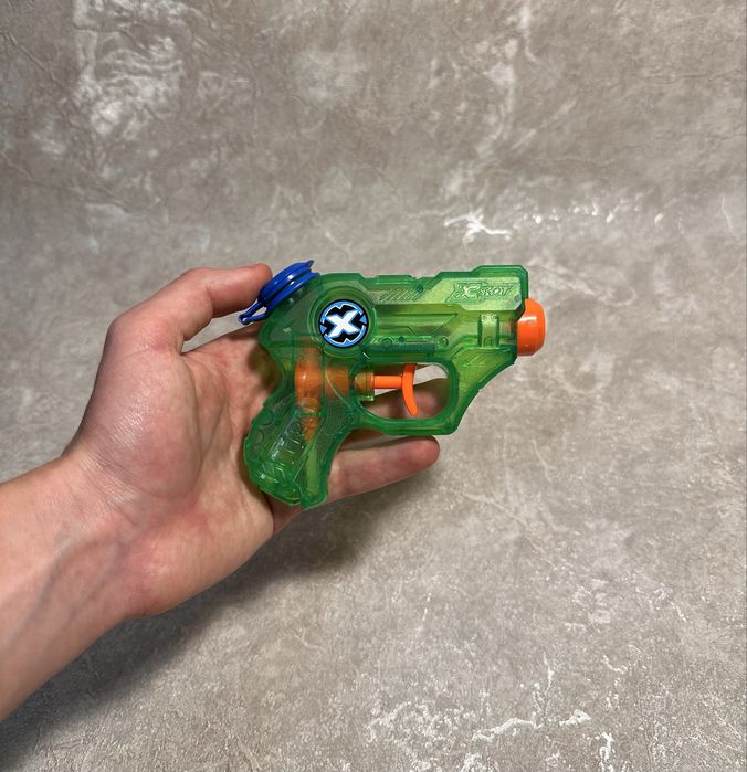 Водний пістолет x-shot, водний бластер x-shot, водний пістолет.