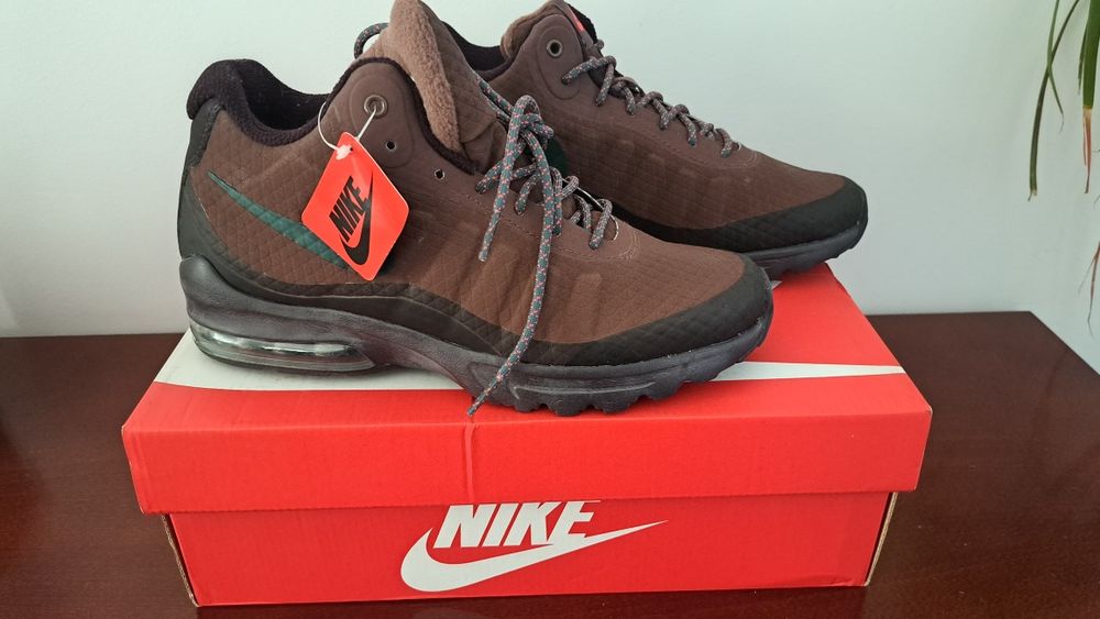 Nike Air Max Invigor