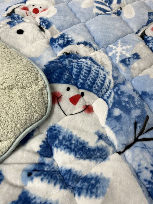 Ковдра хутряна.Верх фліс,низ штучне хутро