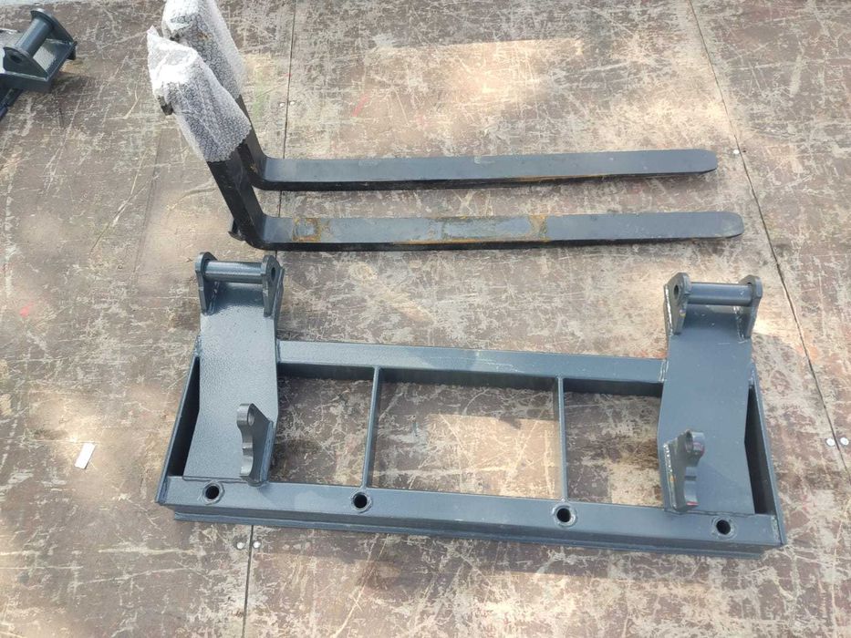 Ramka EURO/SMS/Mailleux paleciak kieł kły szpilki tulejki widły tur