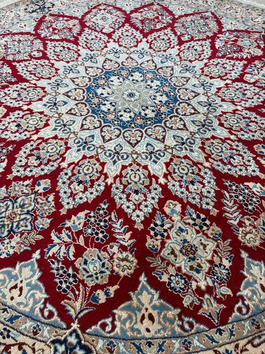 Nowy Okrągły Dywan Perski z Jedwabiem Iran Nain 210x210 gal. 25 tyś