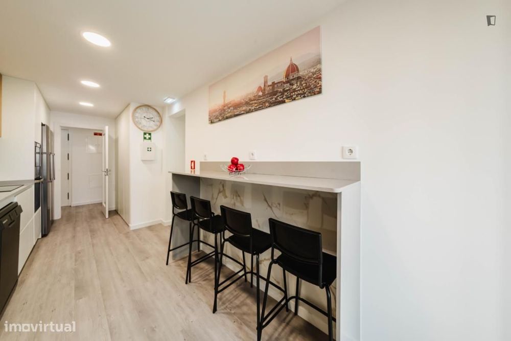 Quarto - localizado em Lumiar Lisbon