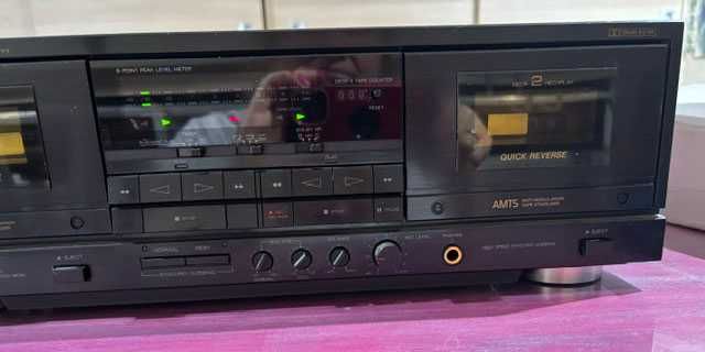 Aiwa AD-WX777 – dwukasetowy magnetofon typu cassette deck