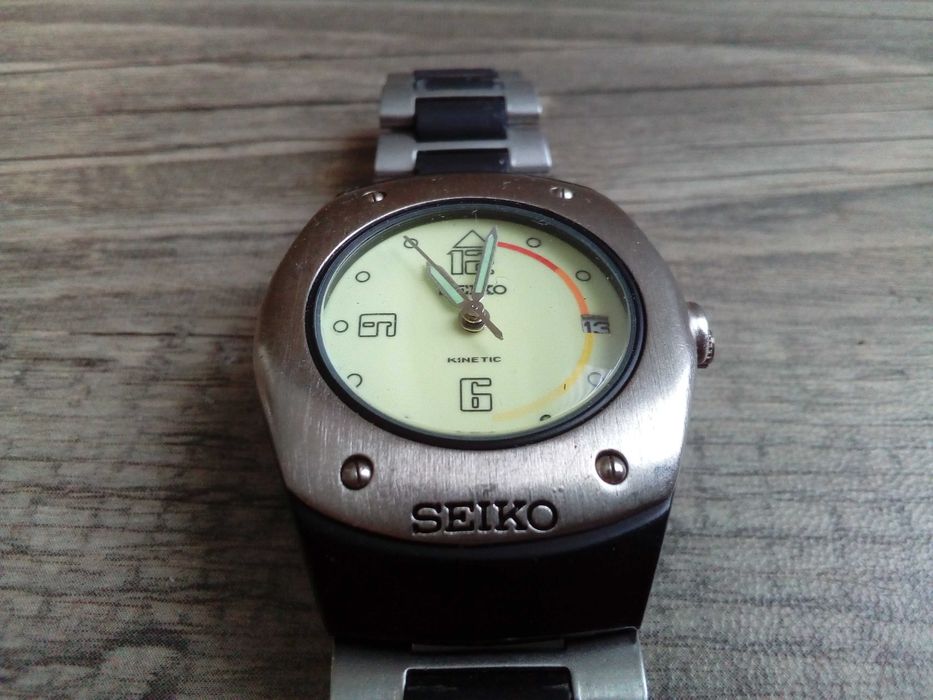 zegarek Seiko Kinetic