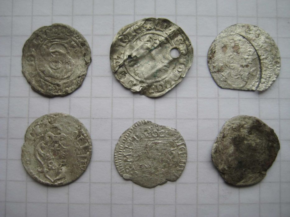 Античные и средневековые монеты (фоллисы, денарии, солиды)