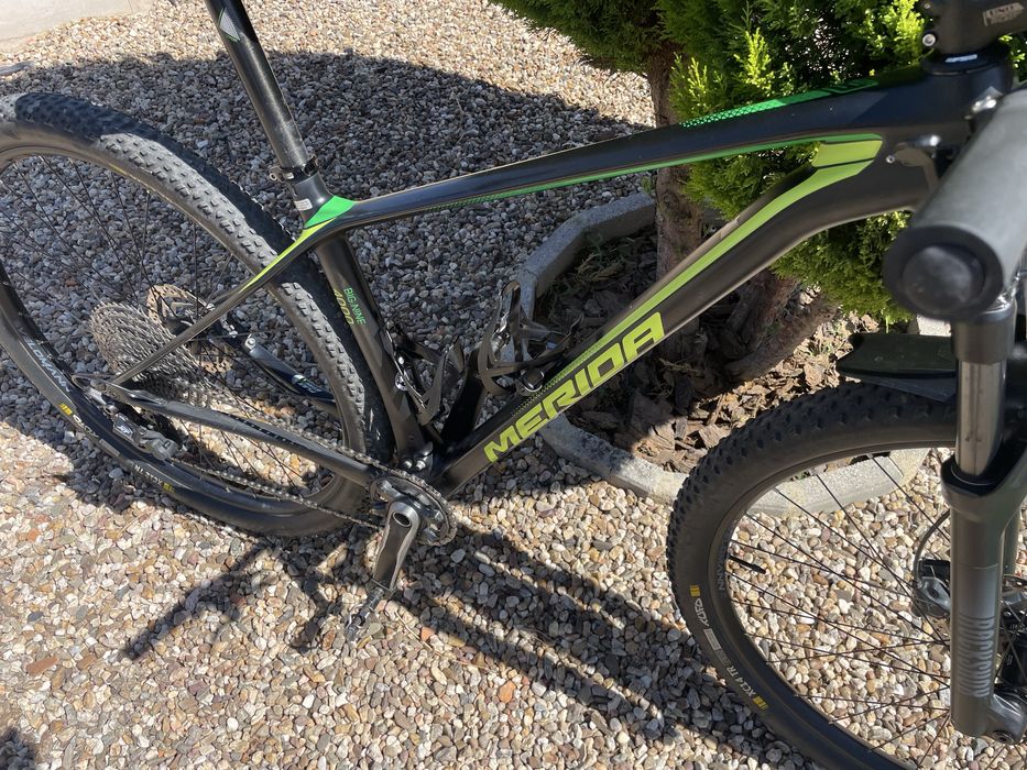 Bicicleta BTT Merida Big Nine roda 29 em Corbono.