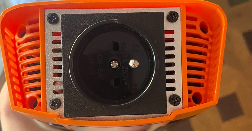 Інвертор 12-220 (перетворювач напруги)правильноі синомуіди