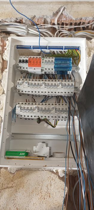 Instalacje elektryczne Elektryk prowiorki budowlane przyłącza