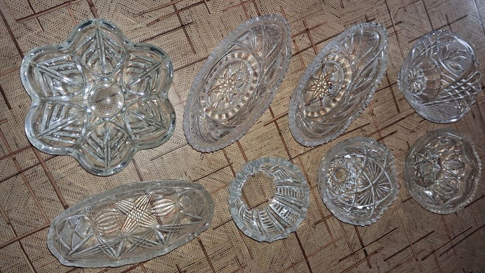 Кришталь в ідеальному стані, сервантне зберігання.Хрустальні салатниці