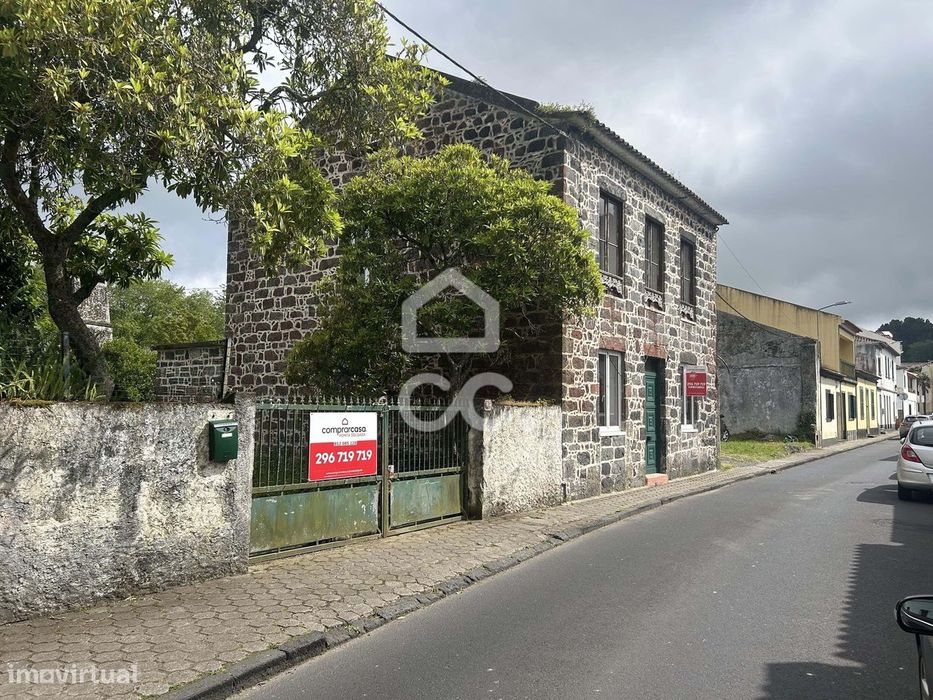 Moradia com 4 Quartos - Furnas - Povoação