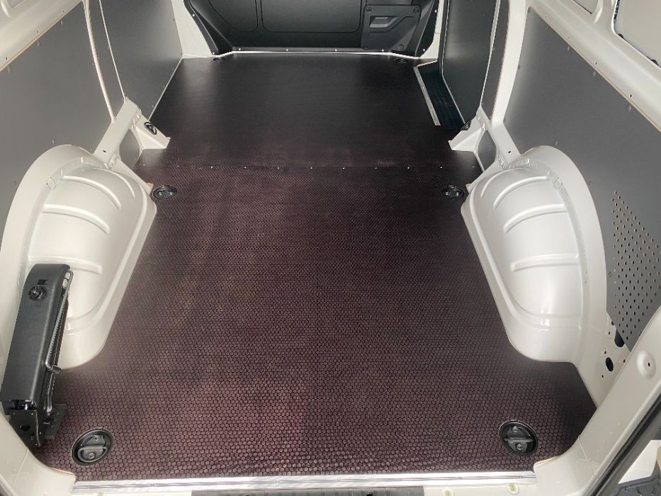 VW T5-T6.1 L2H1 Zabudowa busa Podłoga ze sklejki DOSTAWA GRATIS