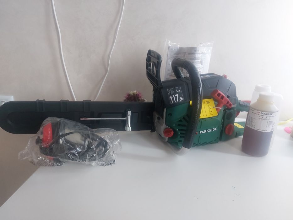 Бензопила PARKSIDE