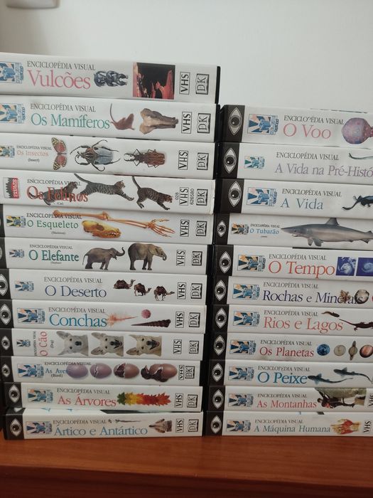 Vendo cassetes educativas VHS da Enciclopédia Visual
