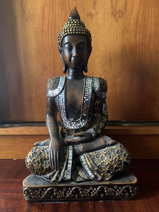 Deusa dourada da harmonia