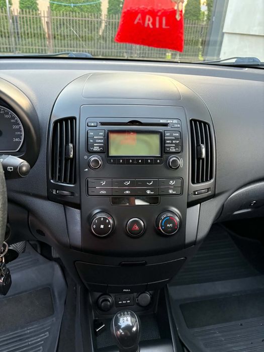 Hyundai i30 1.4   Rok 2009
