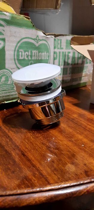 Válvulas click clack cromadas