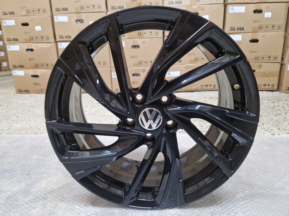 Диски новые одноширокие R18-19 (BMF)Volkswagen Golf,Passat,Tiguan,Jetta.