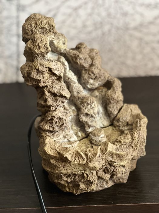 Керамічні декорації, мисочки, сінники, будинки