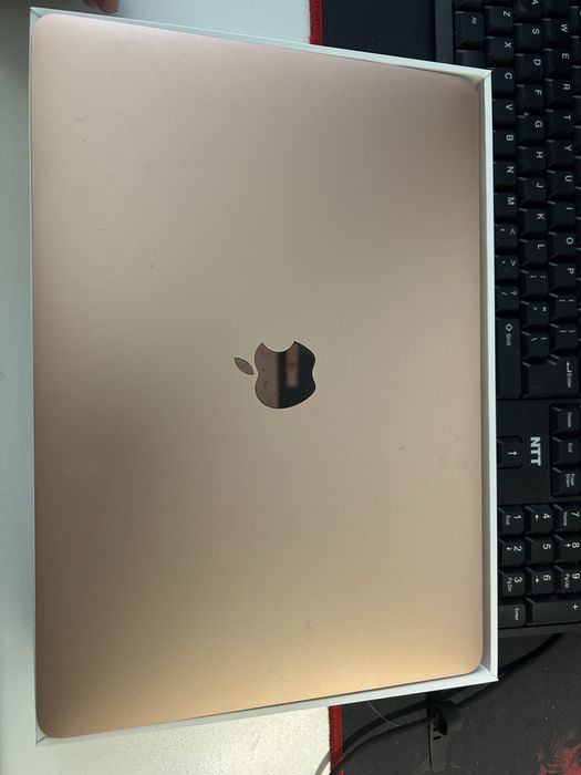 MacBook Air M1 (8/256GB) – USZKODZONY EKRAN, Baza Sprawna