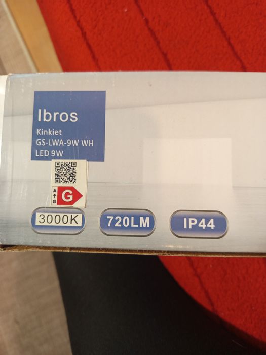 Lampa LED Ibros 9W 3000K  IP44