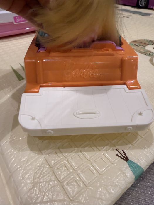 Продам оригінальний катер Barbie