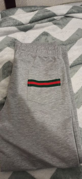 Штани Gucci сірі, М