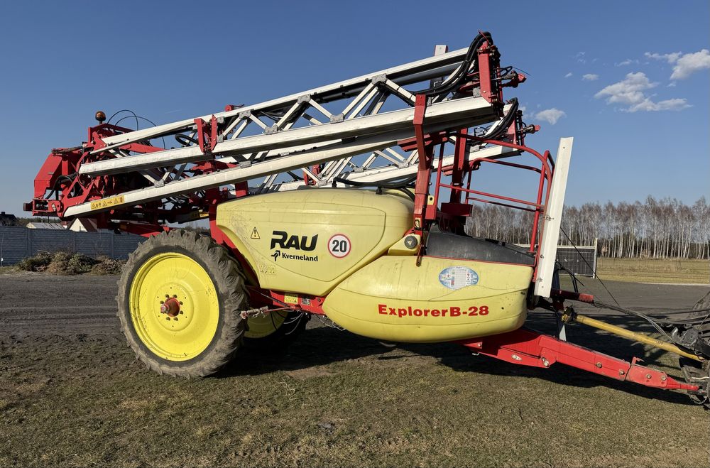 Opryskiwacz Rau Kverneland 21m 2800l 2014r