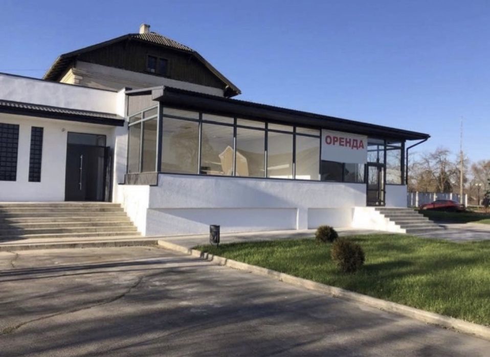 Продам комерційне приміщення Галич, центральна Площа ЖД Вокзалу