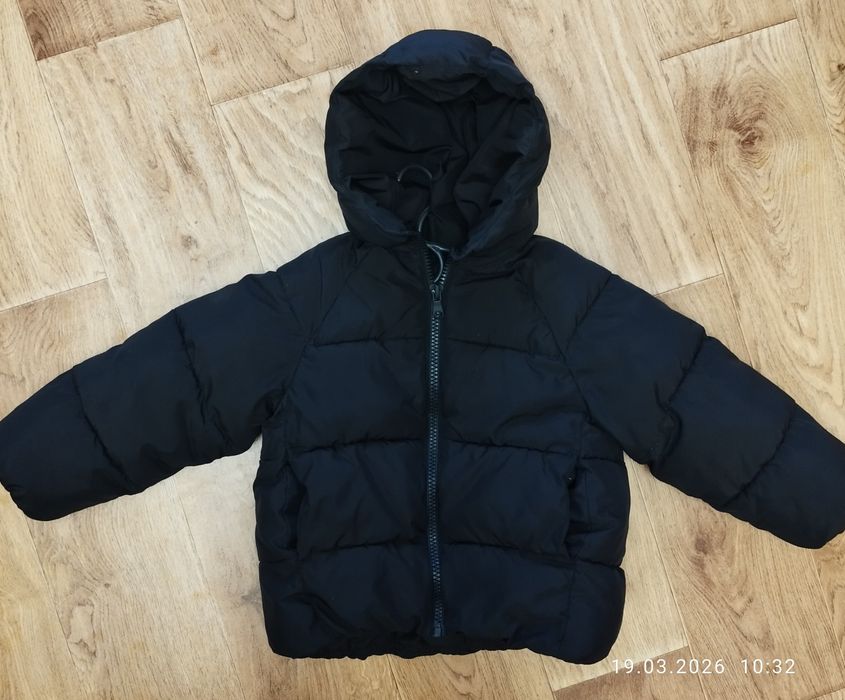 Куртка Zara на 5- 6 років 116-120см.