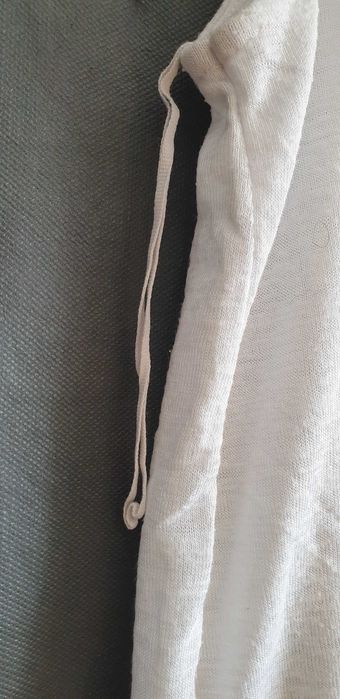 Camisola branca com renda