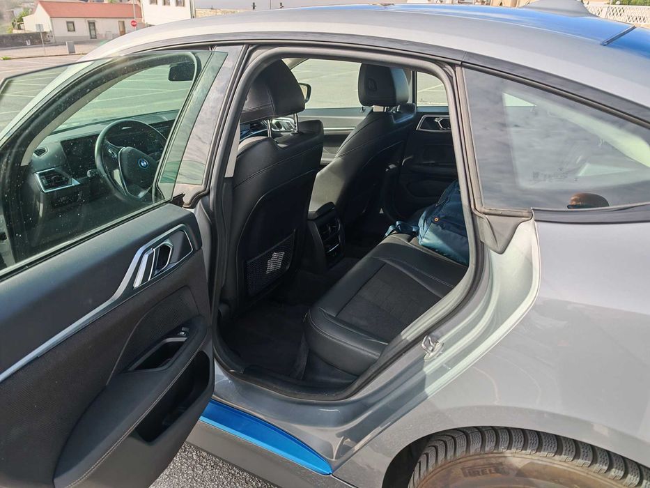 Viatura BMW i4 eDrive40 de Março/2023 — photo 5