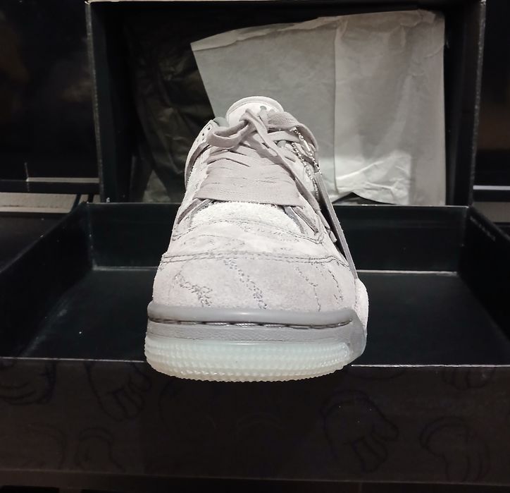 Air Jordan 4 Retro Kaws