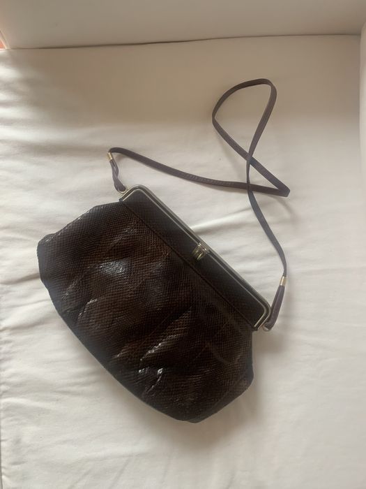 Carteira em pele verdadeira