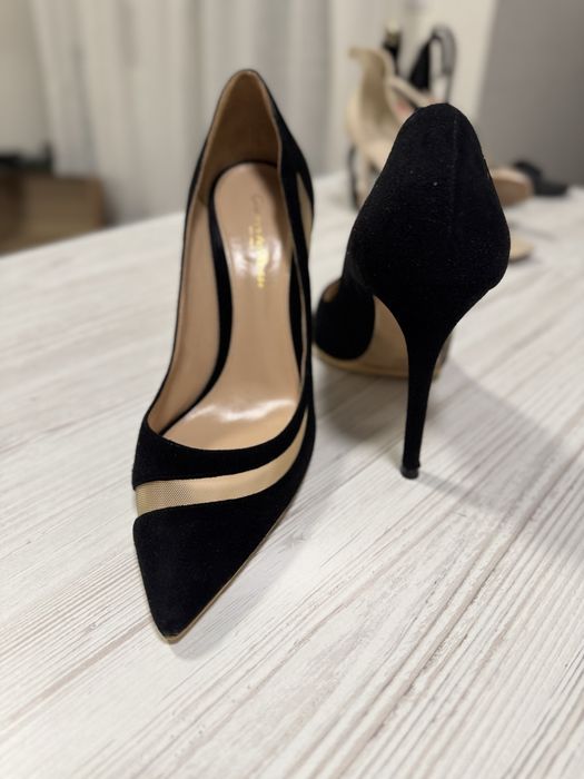 Женскте туфли Gianvito Rossi 38 1/2