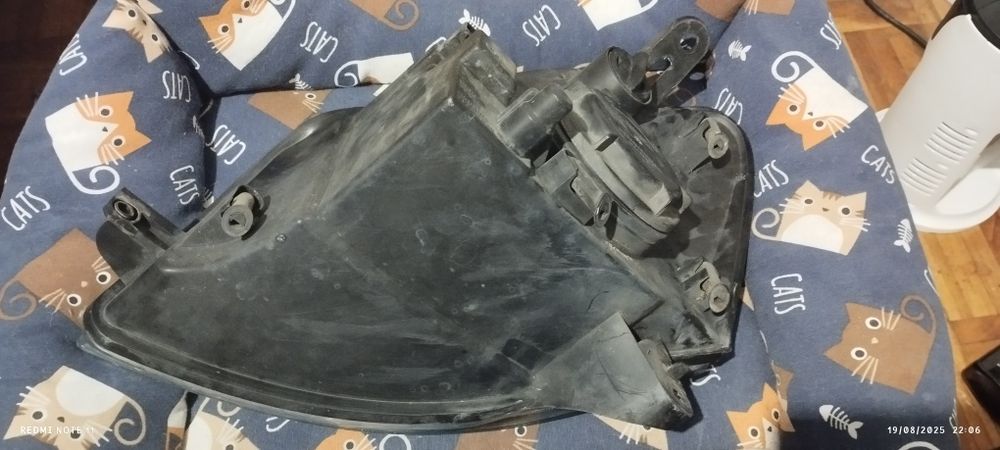 Ótica/Farol Direito Citroen Berlingo