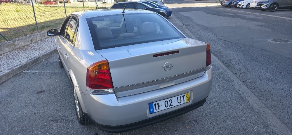 Opel vectra 2.2 dti