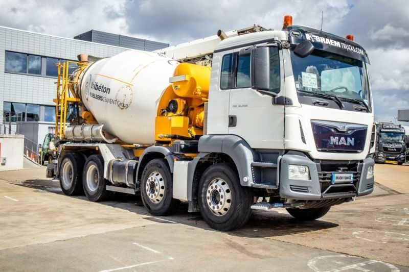 Вантажний автомобіль MAN TGS 32.400BB+LIEBHERR 8M³+BAND/TAPIS 16m