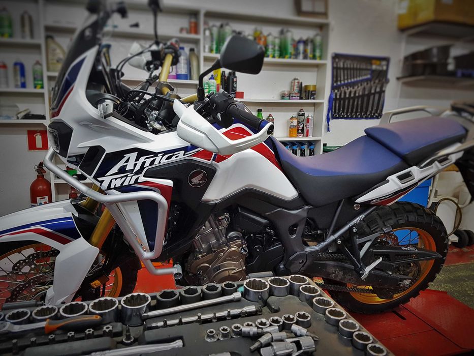 Serwis motocykli / Naprawa motocykli / Warszawa