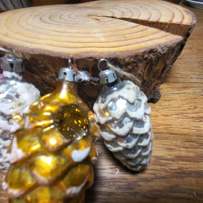 Szyszki bombki choinkowe 66