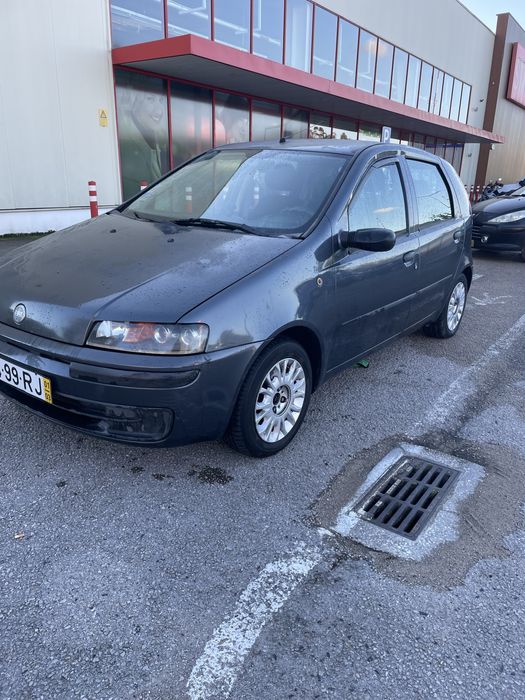 Fiat Punto Ano 2001