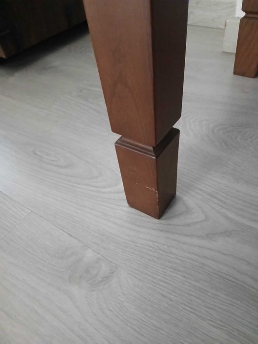 Secretária cerejeira