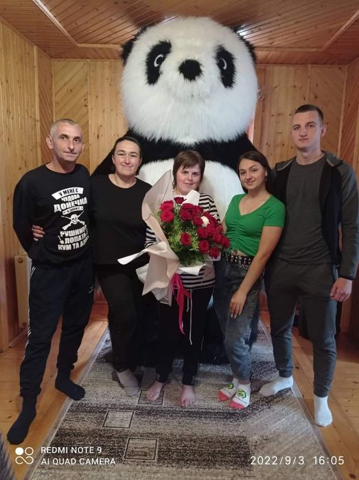 Аніматор білий ведмідь Хепі та великий Панда. Аніматори Коломия