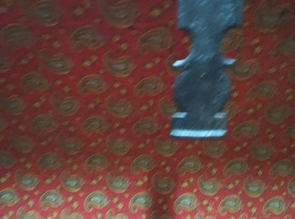 Baú antigo em bom estado