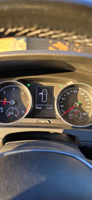 Продам Фолькскваген гольф7