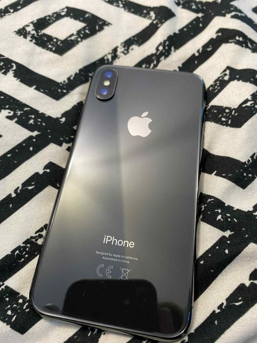 iPhone X 256GB czarny