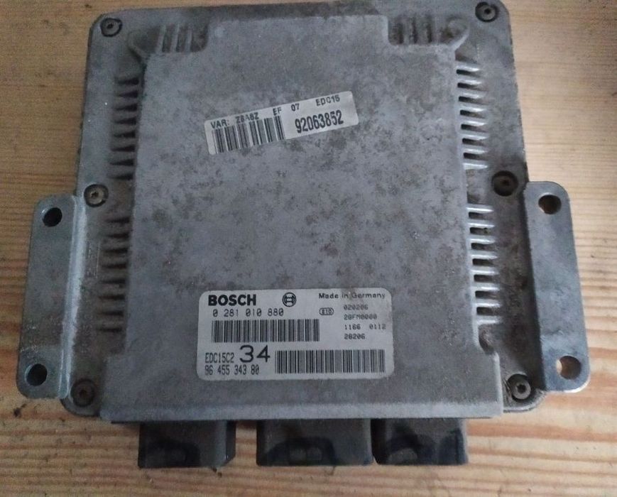 Centralina do motor Peugeot 607 2.2HDI 0281010880 9645534380
