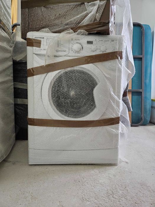 Máquina lavar roupa como NOVA