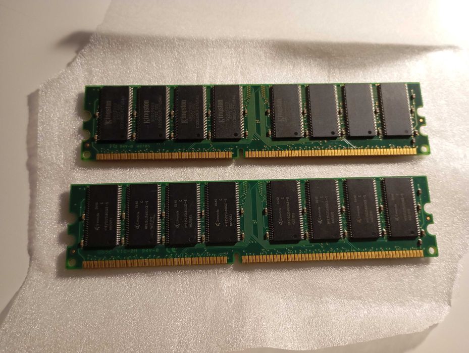 2 Kingston RAM Modules, 512 MB445166290060584963