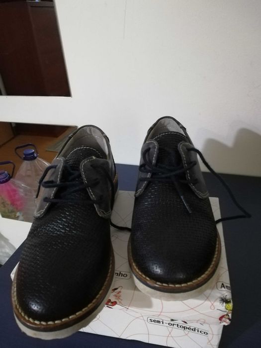 Sapatos de menino